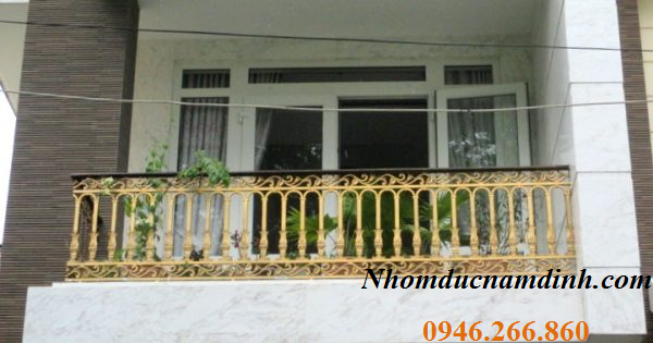 lan can nhom duc13