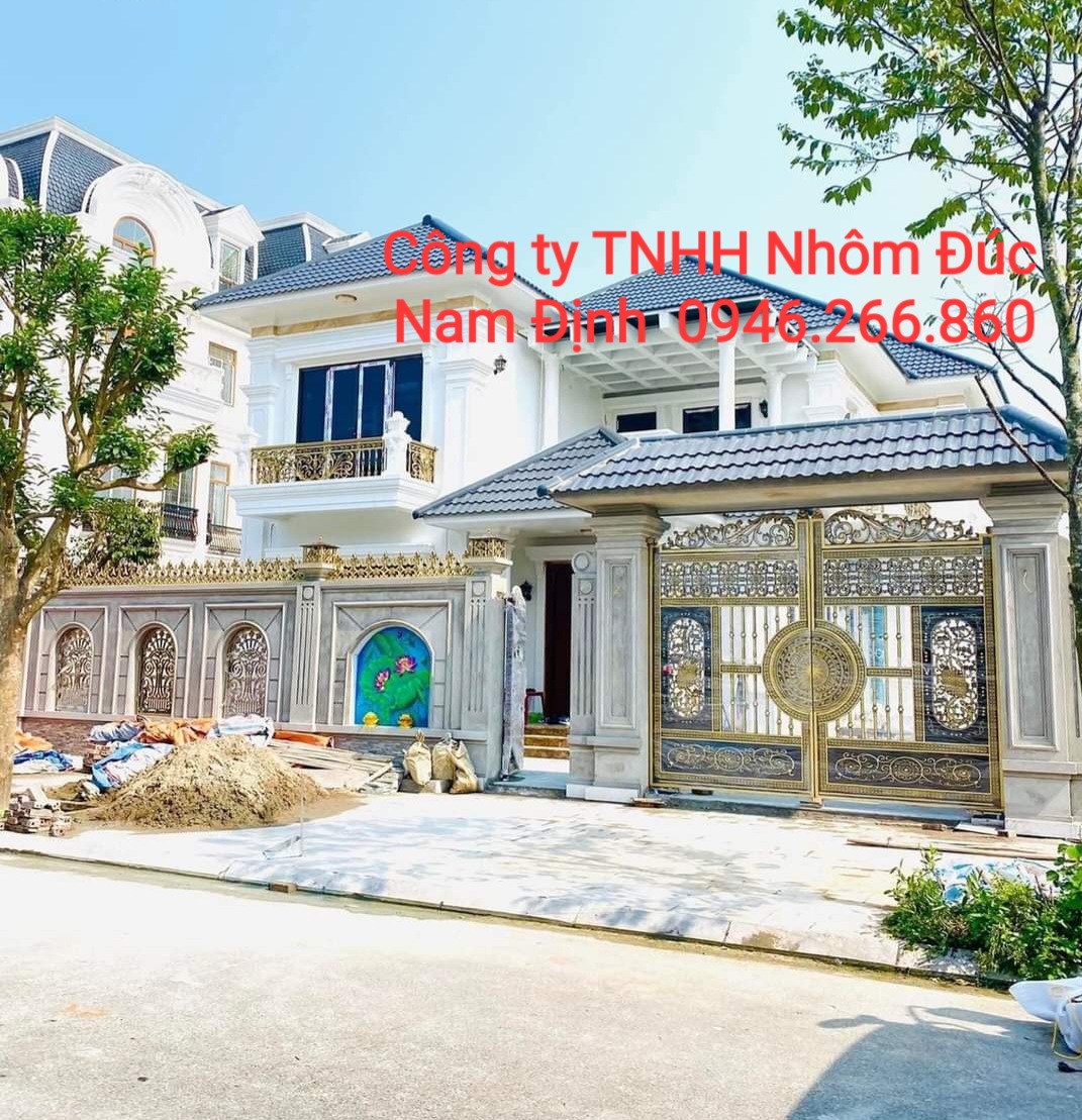 Cổng Nhôm Đúc Bắc Ninh – Nâng Tầm Sang Trọng Cho Biệt Thự, Lâu Đài Của Bạn